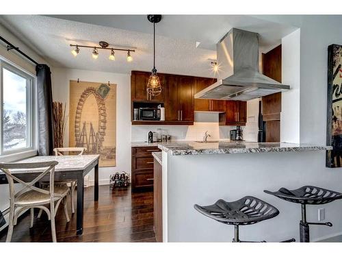 402-4455C Greenview Drive Ne, Calgary, AB - Indoor Photo Showing Kitchen With Upgraded Kitchen