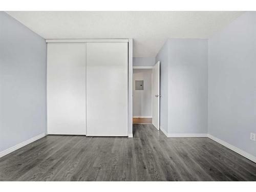 401-1236 15 Avenue Sw, Calgary, AB - Indoor Photo Showing Other Room