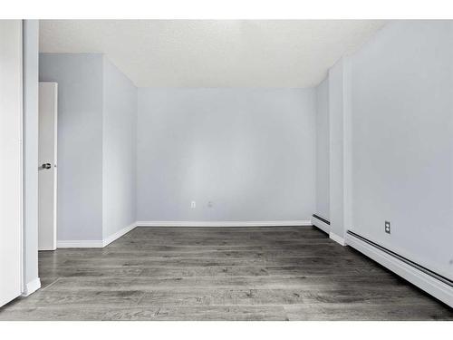 401-1236 15 Avenue Sw, Calgary, AB - Indoor Photo Showing Other Room