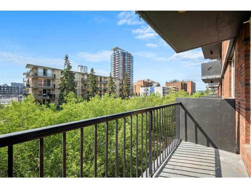 401-1236 15 Avenue Sw, Calgary, AB - Outdoor With Exterior