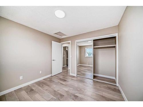 3 Whitworth Way Ne, Calgary, AB - Indoor Photo Showing Other Room