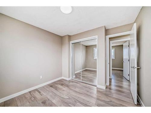 3 Whitworth Way Ne, Calgary, AB - Indoor Photo Showing Other Room