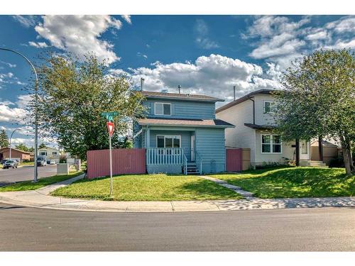 3 Whitworth Way Ne, Calgary, AB - Outdoor With Facade