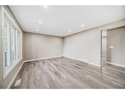 3 Whitworth Way Ne, Calgary, AB - Indoor Photo Showing Other Room