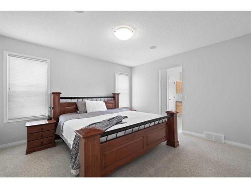 110 Valley Crest Close Nw, Calgary, AB - Indoor Photo Showing Bedroom