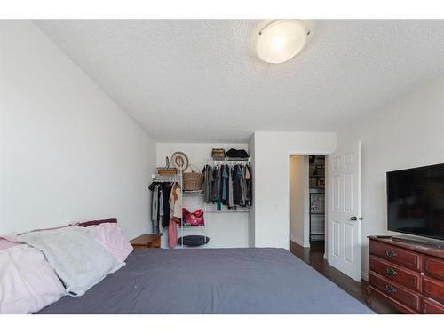 12 Beddington Rise Ne, Calgary, AB - Indoor Photo Showing Bedroom