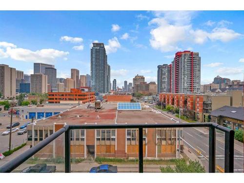 514-1053 10 Street Sw, Calgary, AB - Outdoor With View