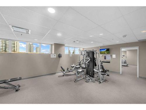 514-1053 10 Street Sw, Calgary, AB - Indoor Photo Showing Gym Room