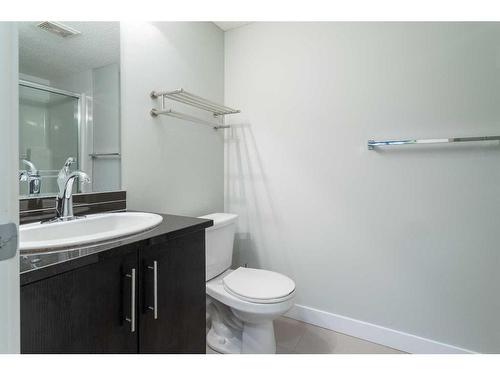 3115-81 Legacy Boulevard Se, Calgary, AB - Indoor Photo Showing Bathroom