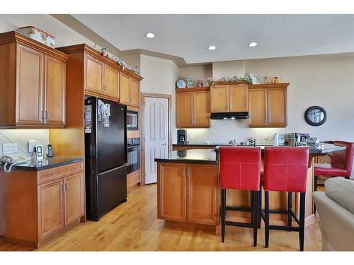 12 Arbour Crest Mount Nw, Calgary, AB - Indoor Photo Showing Kitchen