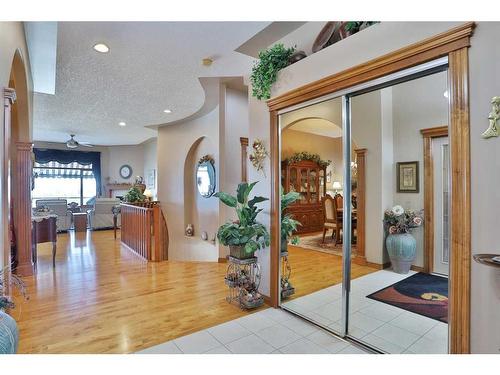 12 Arbour Crest Mount Nw, Calgary, AB - Indoor Photo Showing Other Room