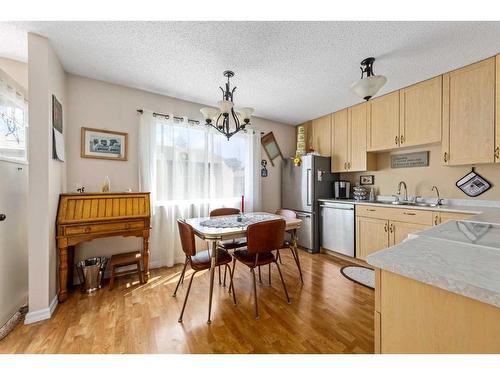 77 Sunvale Crescent Se, Calgary, AB - Indoor Photo Showing Other Room