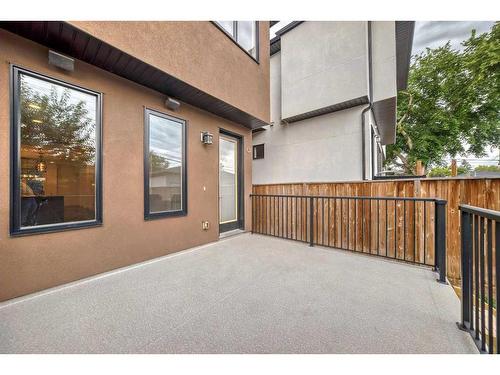 236 25 Avenue Nw, Calgary, AB - Outdoor With Exterior