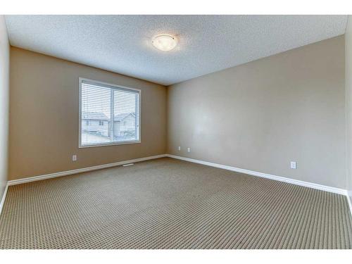 322 Cranfield Gardens Se, Calgary, AB - Indoor Photo Showing Other Room