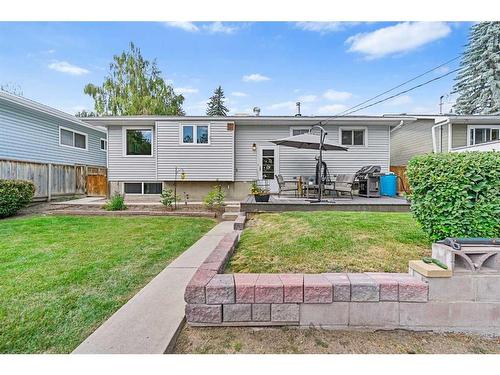 4624 Namaka Crescent Nw, Calgary, AB - Outdoor