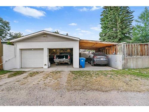 4624 Namaka Crescent Nw, Calgary, AB - Outdoor