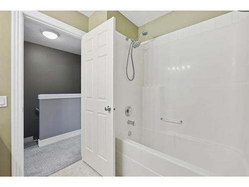 213 Bridlewood Lane Sw, Calgary, AB - Indoor