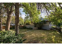 1328 37 Street SE Calgary, AB T2A 1E5