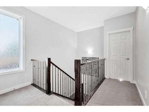 3118 38 Street Sw, Calgary, AB - Indoor Photo Showing Other Room