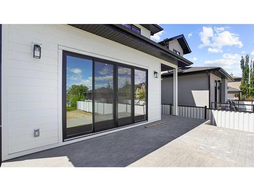 530 30 Avenue Ne, Calgary, AB - Outdoor With Deck Patio Veranda With Exterior