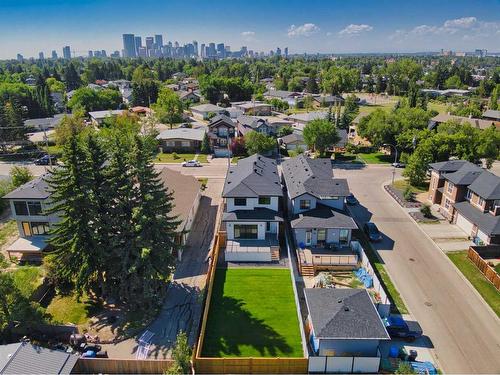 530 30 Avenue Ne, Calgary, AB - Outdoor With View