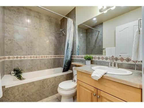 104-1315 12 Avenue Sw, Calgary, AB - Indoor Photo Showing Bathroom