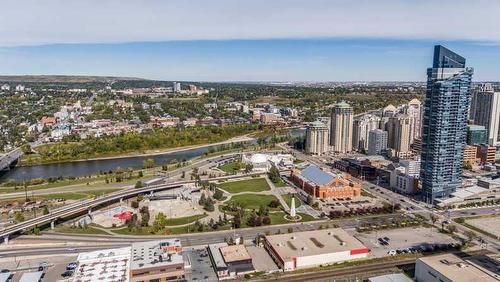 104-1315 12 Avenue Sw, Calgary, AB - Outdoor With View