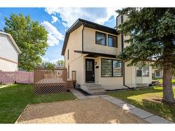 55 Castlepark Road NE Calgary, AB T3J 1R9