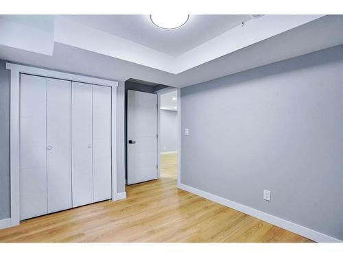 1615 Rouleau Crescent Se, Calgary, AB - Indoor Photo Showing Other Room