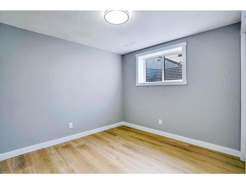 1615 Rouleau Crescent Se, Calgary, AB - Indoor Photo Showing Other Room