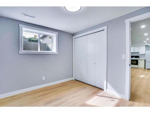 1615 Rouleau Crescent Se, Calgary, AB - Indoor Photo Showing Other Room