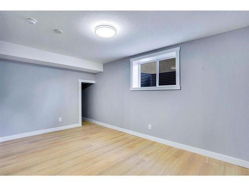 1615 Rouleau Crescent Se, Calgary, AB - Indoor Photo Showing Other Room