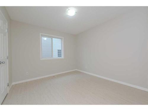 158 Evanscove Circle Nw, Calgary, AB - Indoor Photo Showing Other Room