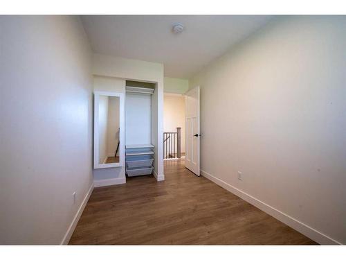 63-740 Bracewood Drive Sw, Calgary, AB - Indoor Photo Showing Other Room