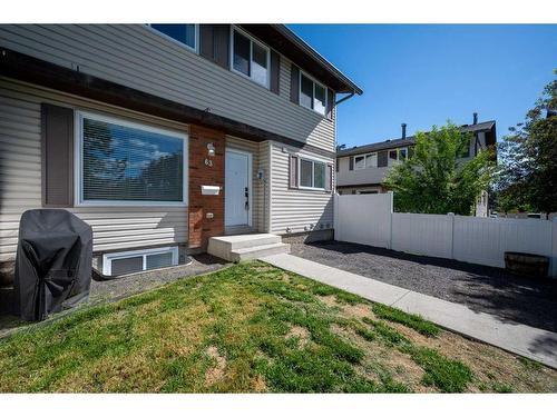 63-740 Bracewood Drive Sw, Calgary, AB - Outdoor