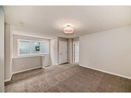 1485 Bayview Point, Airdrie, AB - Indoor