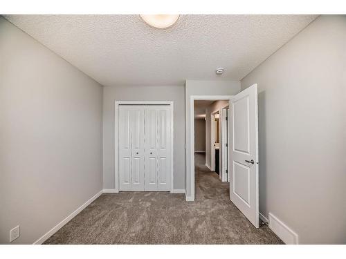 1485 Bayview Point, Airdrie, AB - Indoor