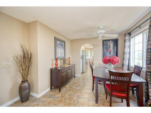 163 Sandringham Close Nw, Calgary, AB - Indoor Photo Showing Dining Room