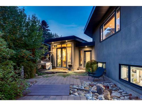 12 Governor Drive Sw, Calgary, AB - Outdoor With Deck Patio Veranda