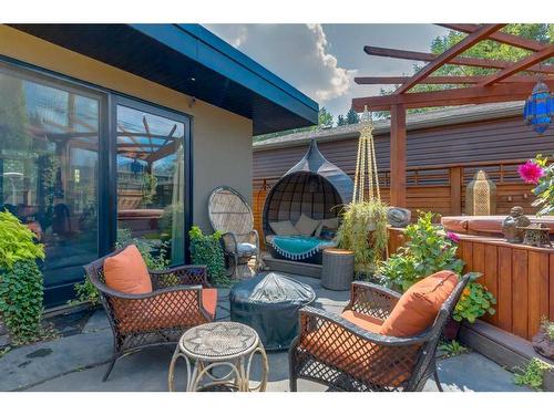 12 Governor Drive Sw, Calgary, AB - Outdoor With Deck Patio Veranda