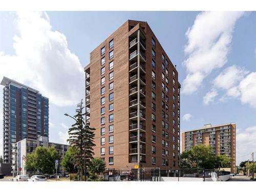 220-1304 15 Avenue Sw, Calgary, AB - Outdoor With Balcony With Facade