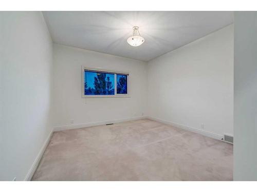 27 Horizon View Lane, Rural Rocky View County, AB - Indoor Photo Showing Other Room