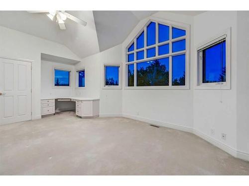 27 Horizon View Lane, Rural Rocky View County, AB - Indoor Photo Showing Other Room