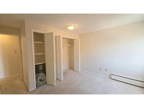 305-723 57 Avenue Sw, Calgary, AB - Indoor Photo Showing Other Room