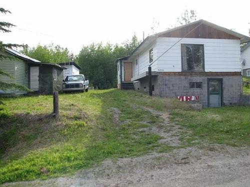 5010 52 Street, Robb, AB - Outdoor With Exterior