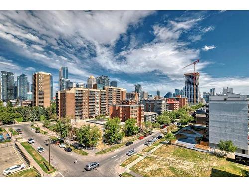 704-1501 6 Street Sw, Calgary, AB - Outdoor With View