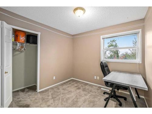 170 Rocky Ridge Point Nw, Calgary, AB - Indoor Photo Showing Office