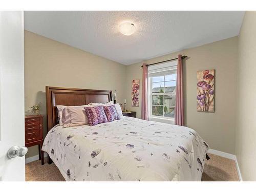 428 Rainbow Falls Drive, Chestermere, AB - Indoor Photo Showing Bedroom