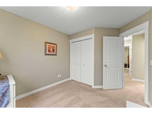 428 Rainbow Falls Drive, Chestermere, AB - Indoor