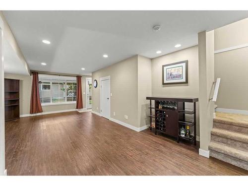 428 Rainbow Falls Drive, Chestermere, AB - Indoor Photo Showing Other Room